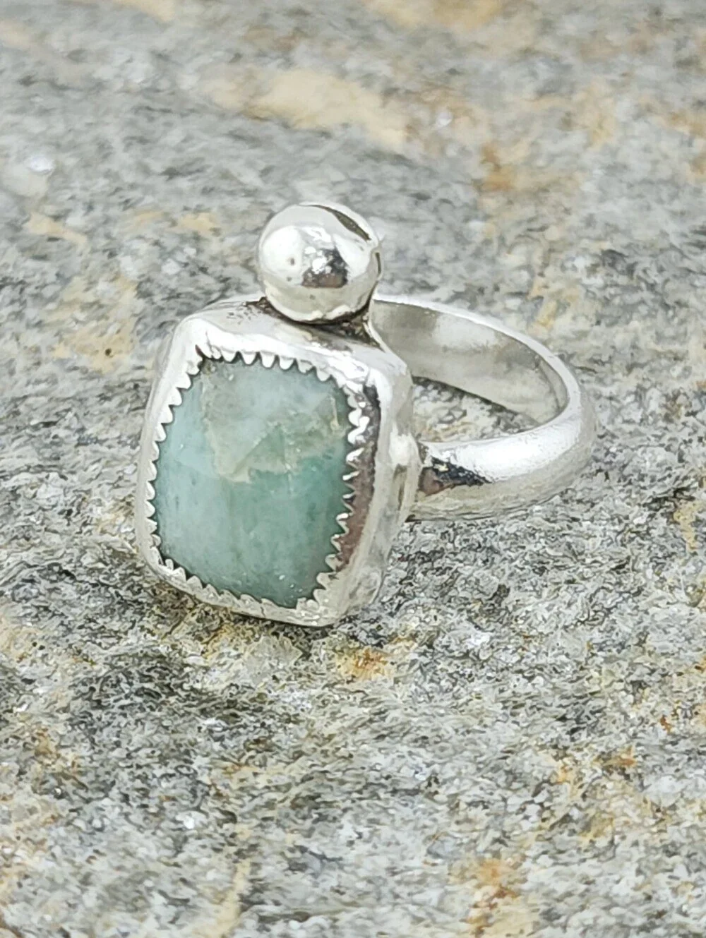EMERALD GENUINE GEM HANDMADE RING IN STERLING SILVER SIZE 8